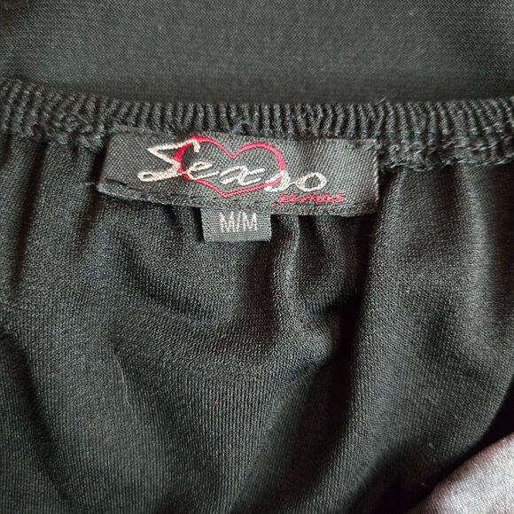 Y2K McBling Black Floral Sleeveless Top Big Buckle Size M Gothic Fairy Babydoll - Picture 9 of 10